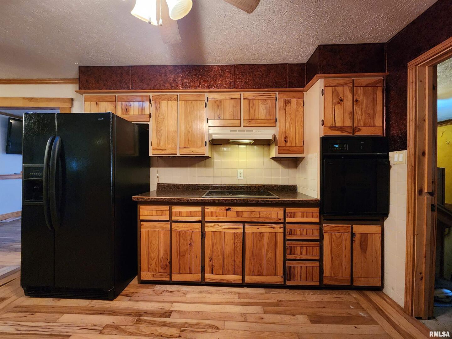5628 Coal Street Property Photo 6
