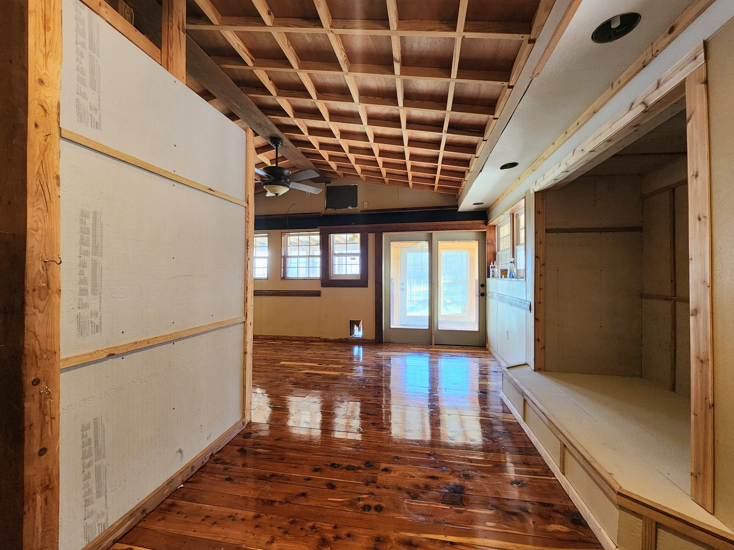 5628 Coal Street Property Photo 16