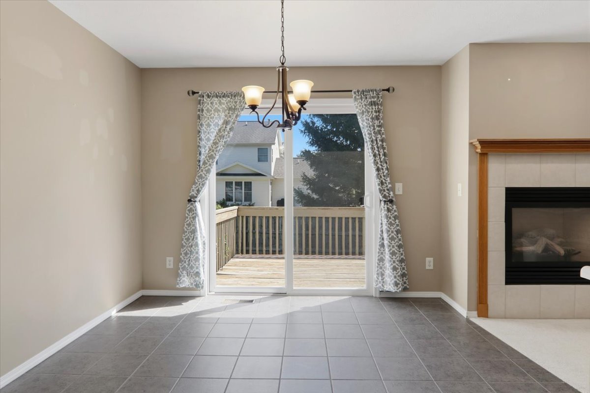 1716 Sunrise Point Property Photo 5