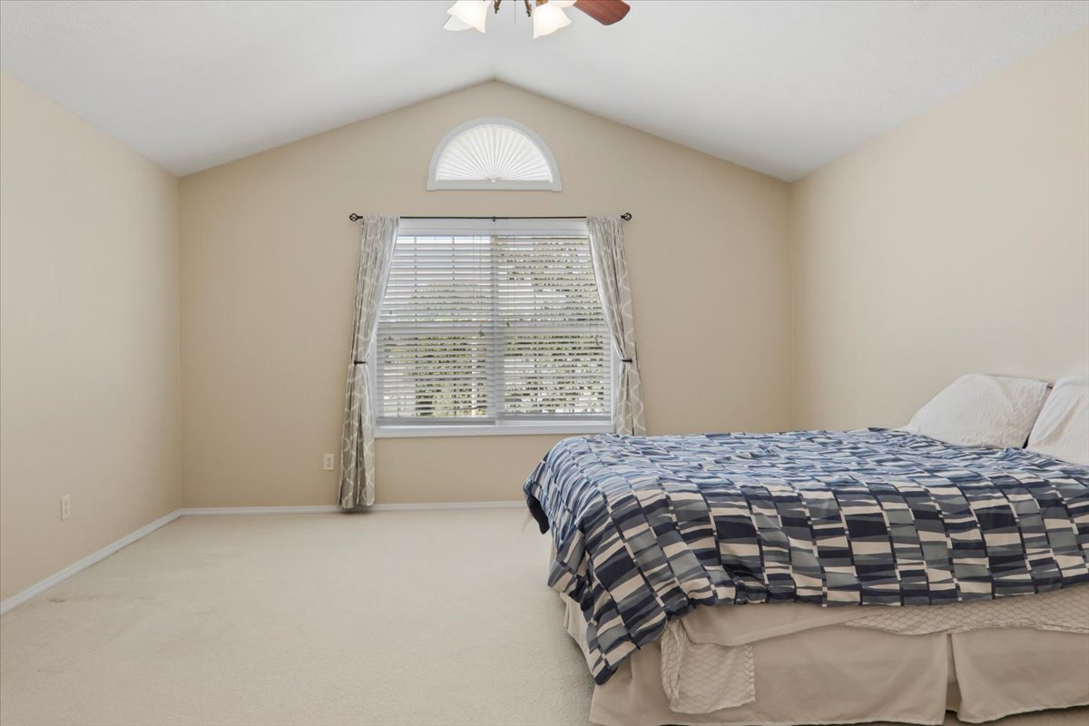 1716 Sunrise Point Property Photo 7
