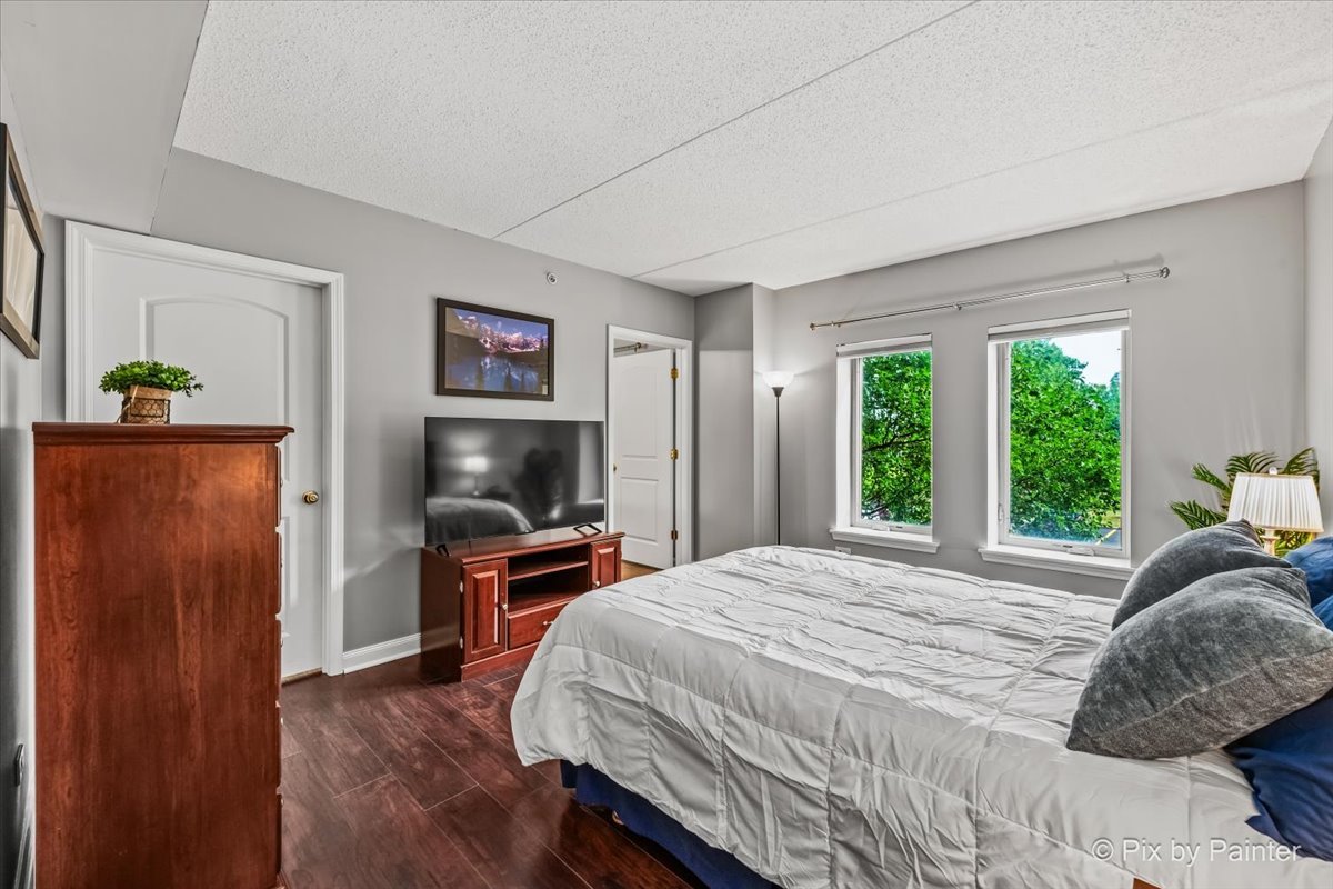 615 Perrie Drive 201 Property Photo 17