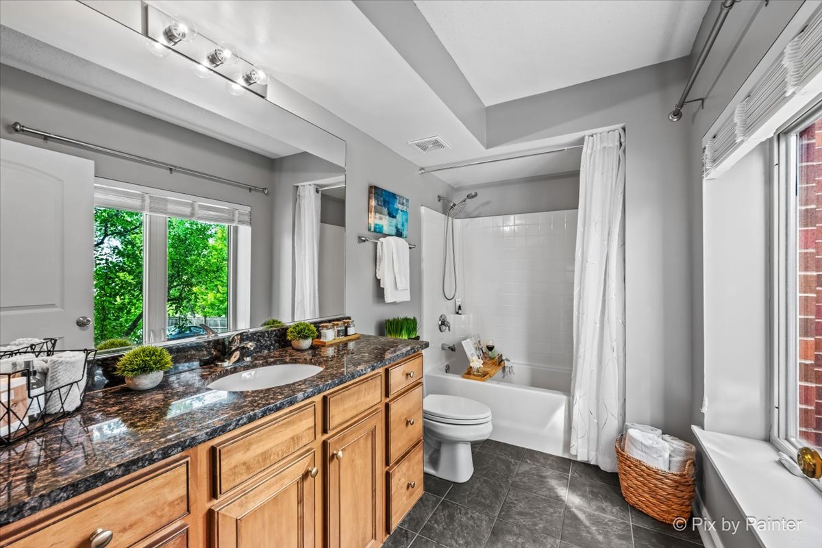 615 Perrie Drive 201 Property Photo 19