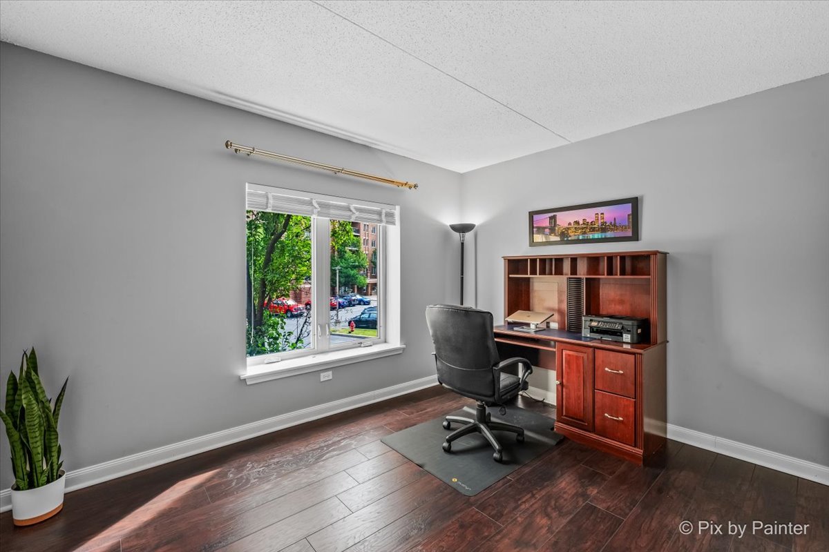 615 Perrie Drive 201 Property Photo 21