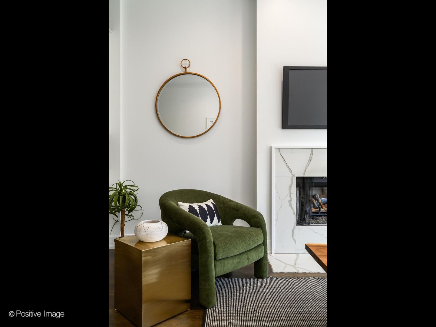 1038 W Diversey Parkway 3e Property Photo 8