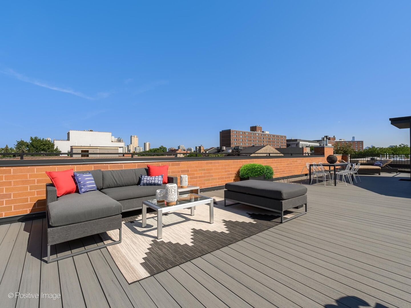 1038 W Diversey Parkway 3e Property Photo 24