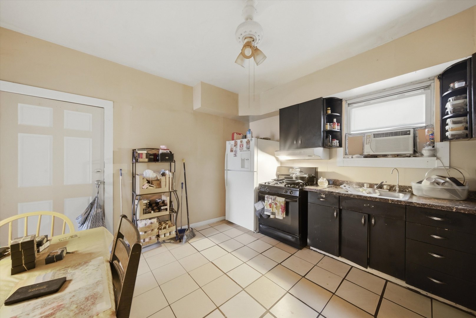 4937 W Melrose Street Property Photo 14