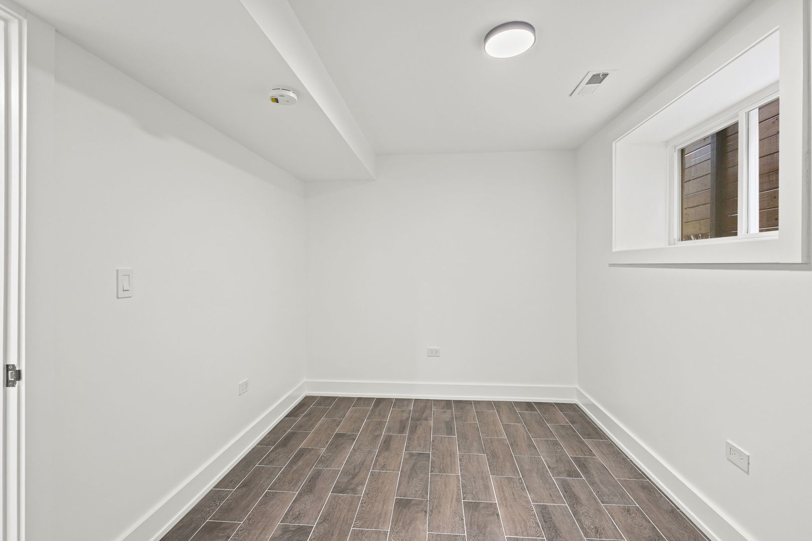 3934 N Sawyer Avenue B Property Photo 12