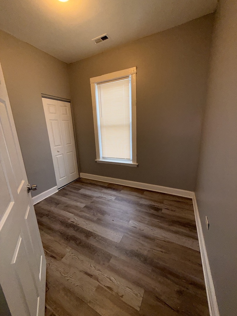 6444 S Eberhart Avenue Property Photo 31