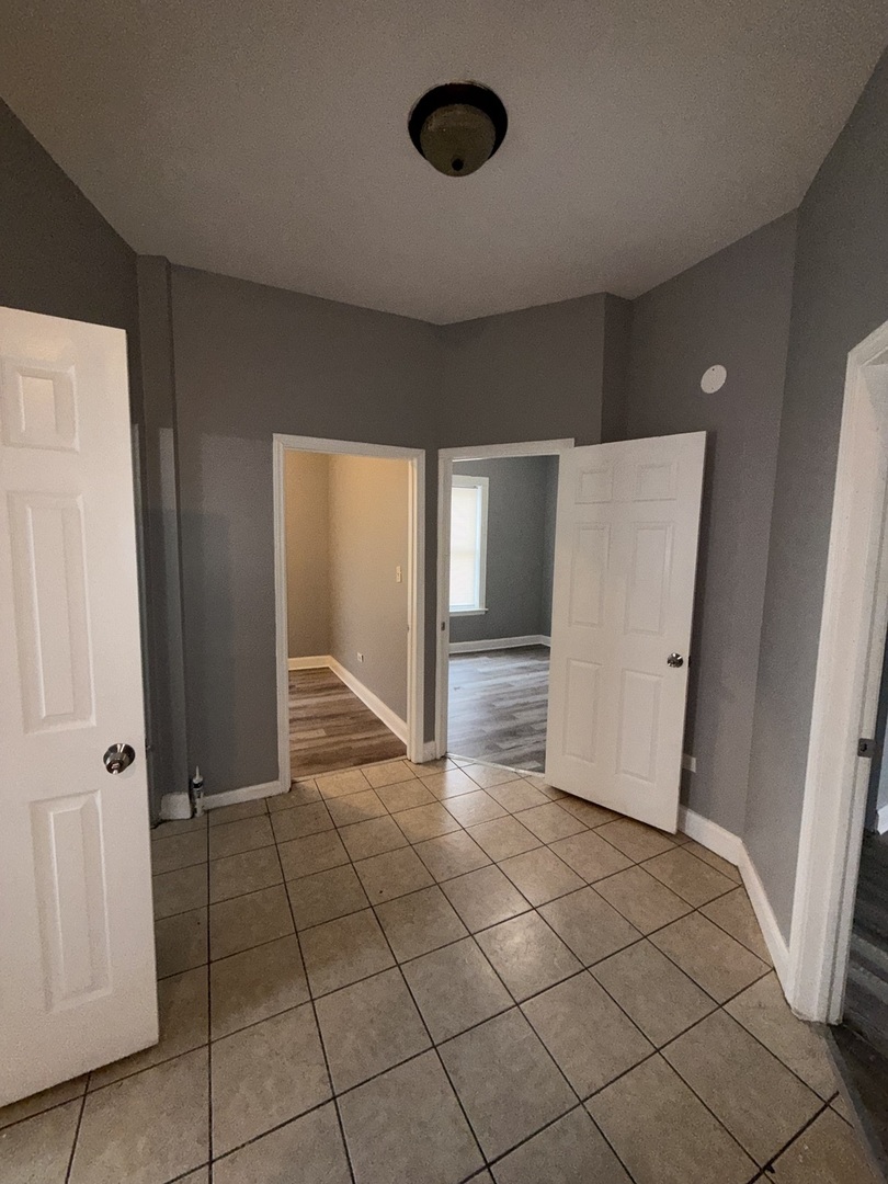 6444 S Eberhart Avenue Property Photo 34