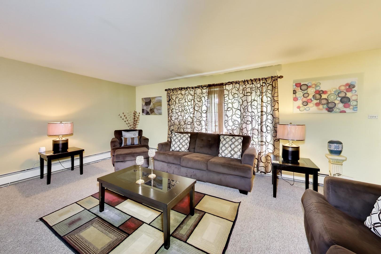 18026 State Line Avenue Property Photo 6