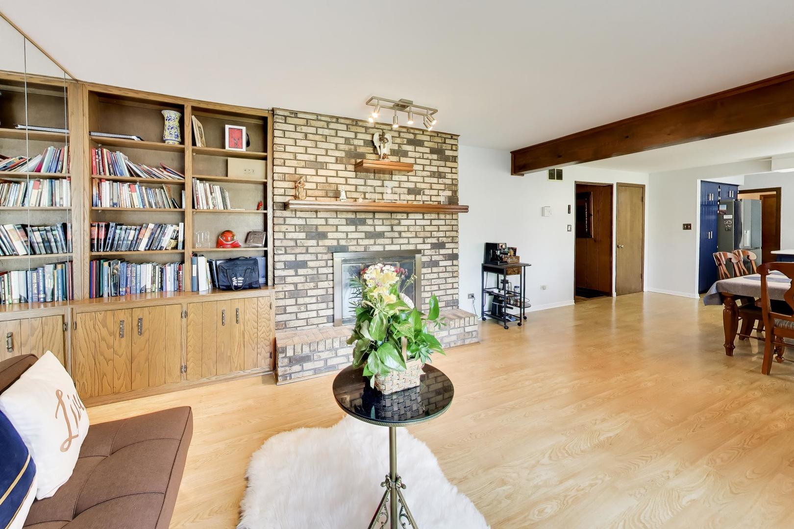 18026 State Line Avenue Property Photo 16
