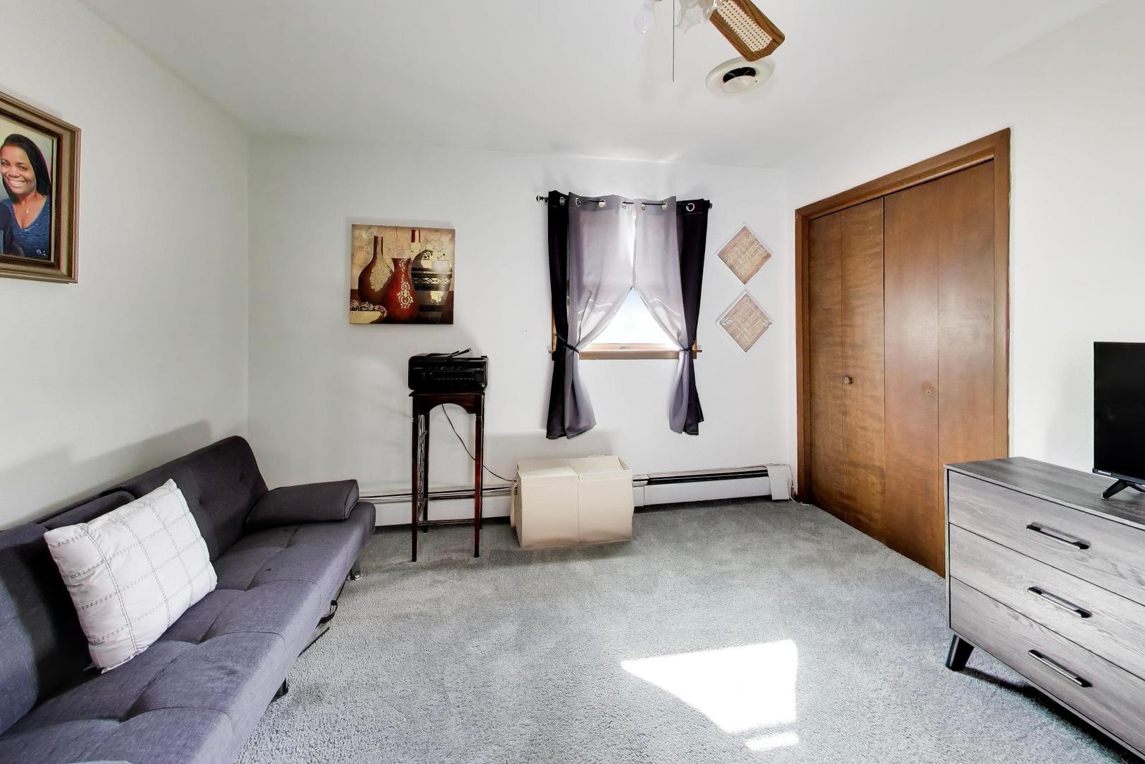 18026 State Line Avenue Property Photo 29