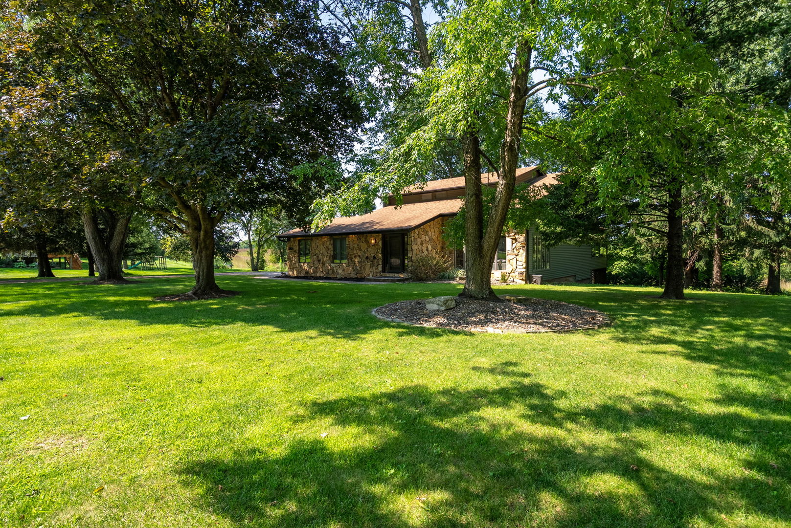 28024 230th Street Property Photo 3