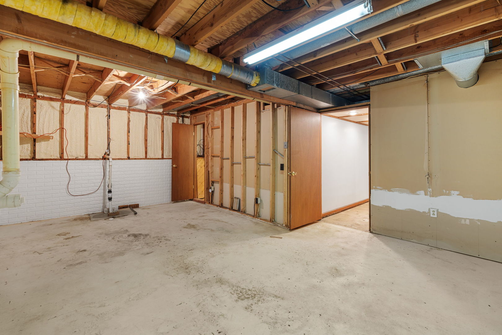 28024 230th Street Property Photo 34