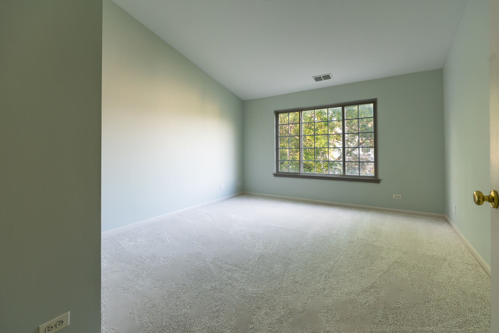 1704 Sienna Court Property Photo 11