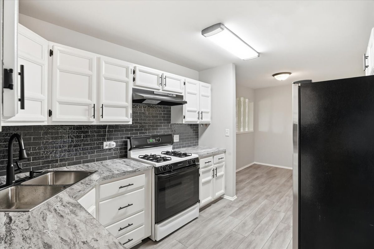641 Clover Road Property Photo 11