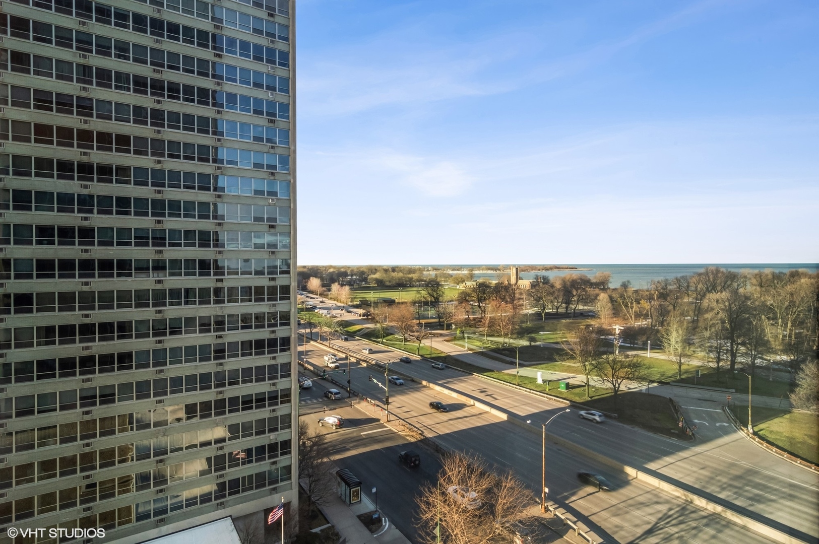 3550 N Lake Shore Drive 1003 Property Photo 17