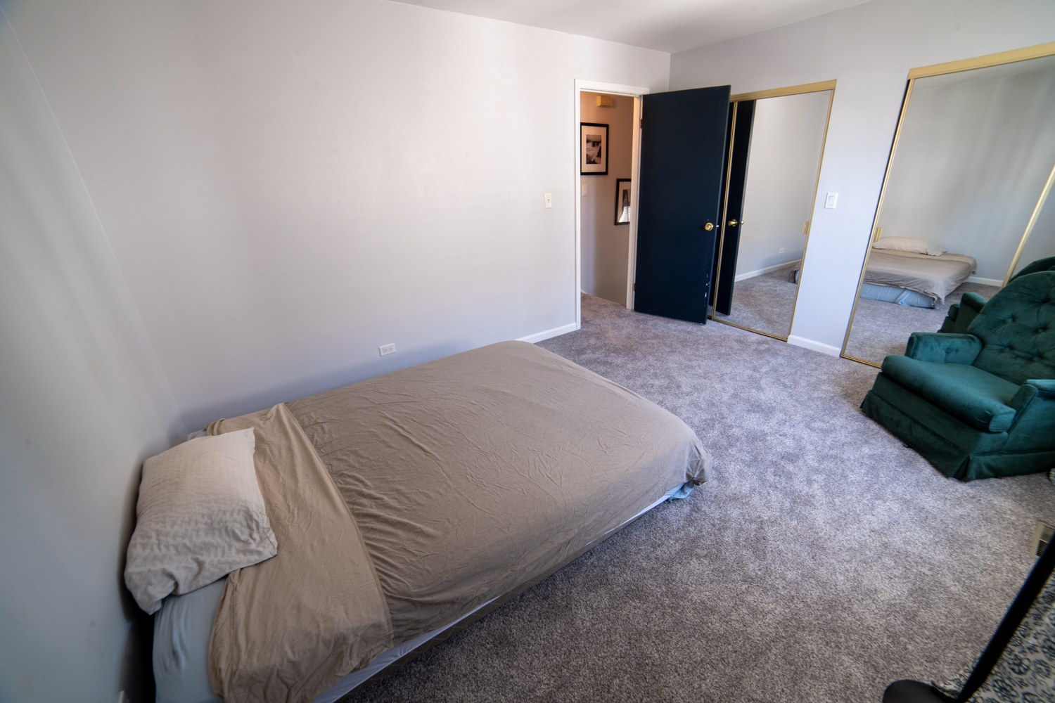 12735600 Property Photo 10