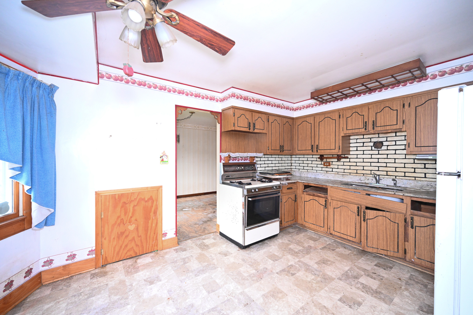 16417 Blair Lane Property Photo 7