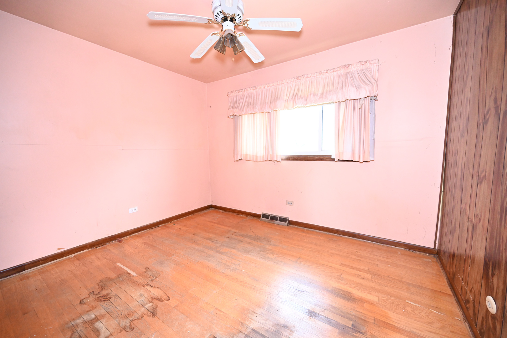 16417 Blair Lane Property Photo 10