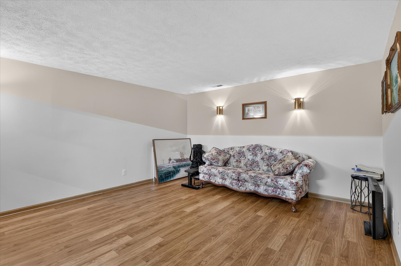 6633 Shadybrook Trail Property Photo 21