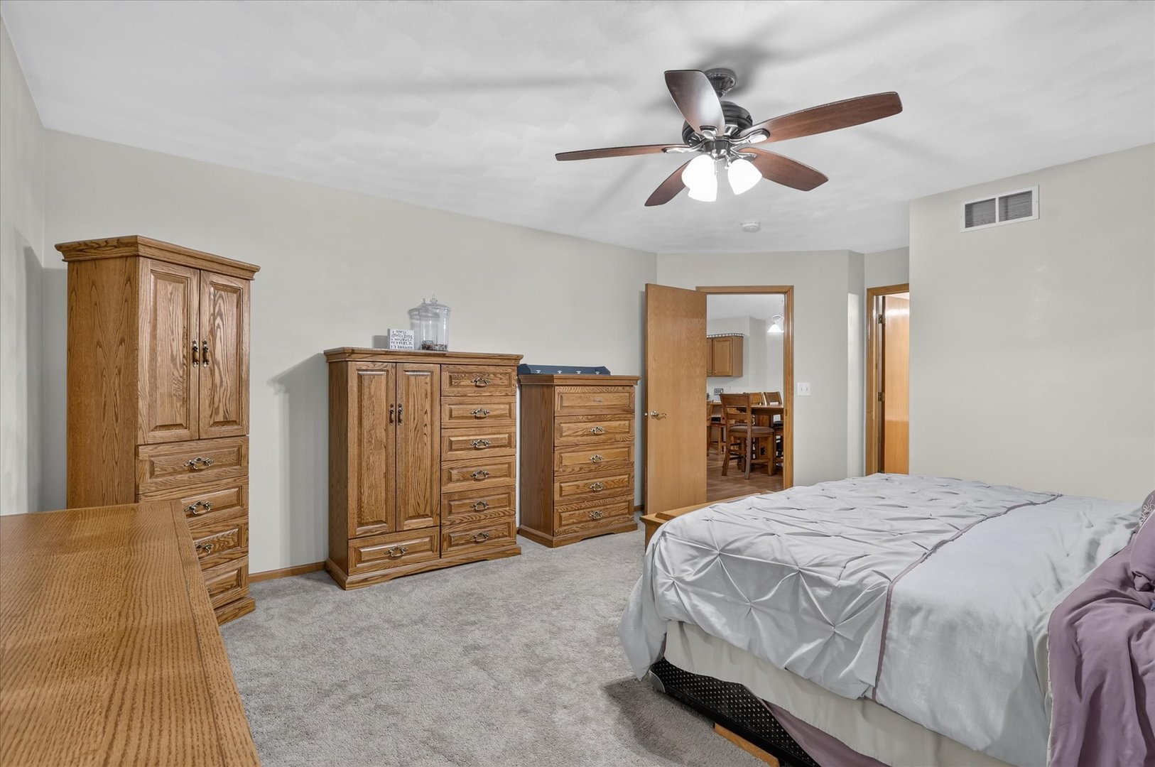 6633 Shadybrook Trail Property Photo 24