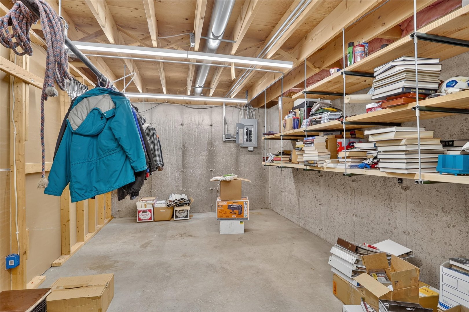 6633 Shadybrook Trail Property Photo 40