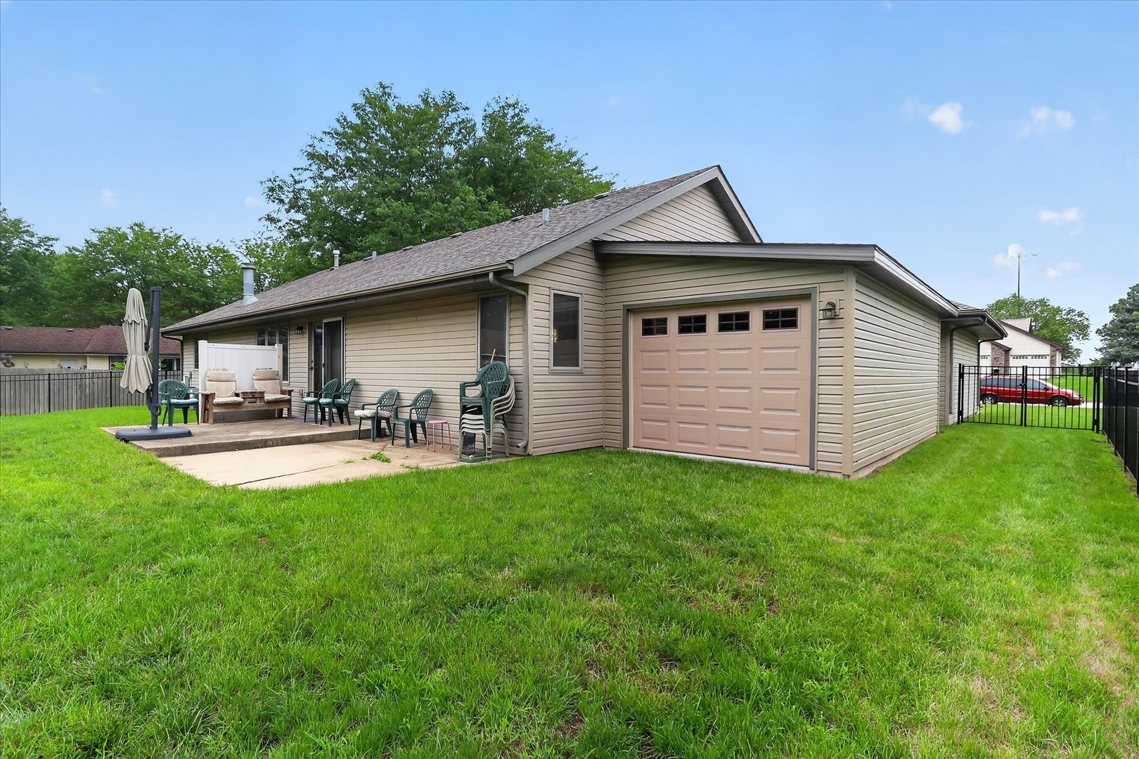 6633 Shadybrook Trail Property Photo 47