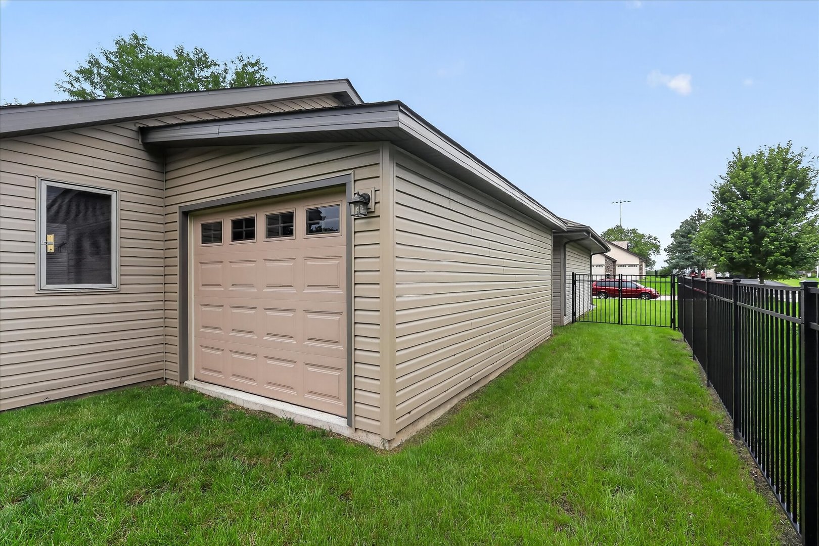 6633 Shadybrook Trail Property Photo 49