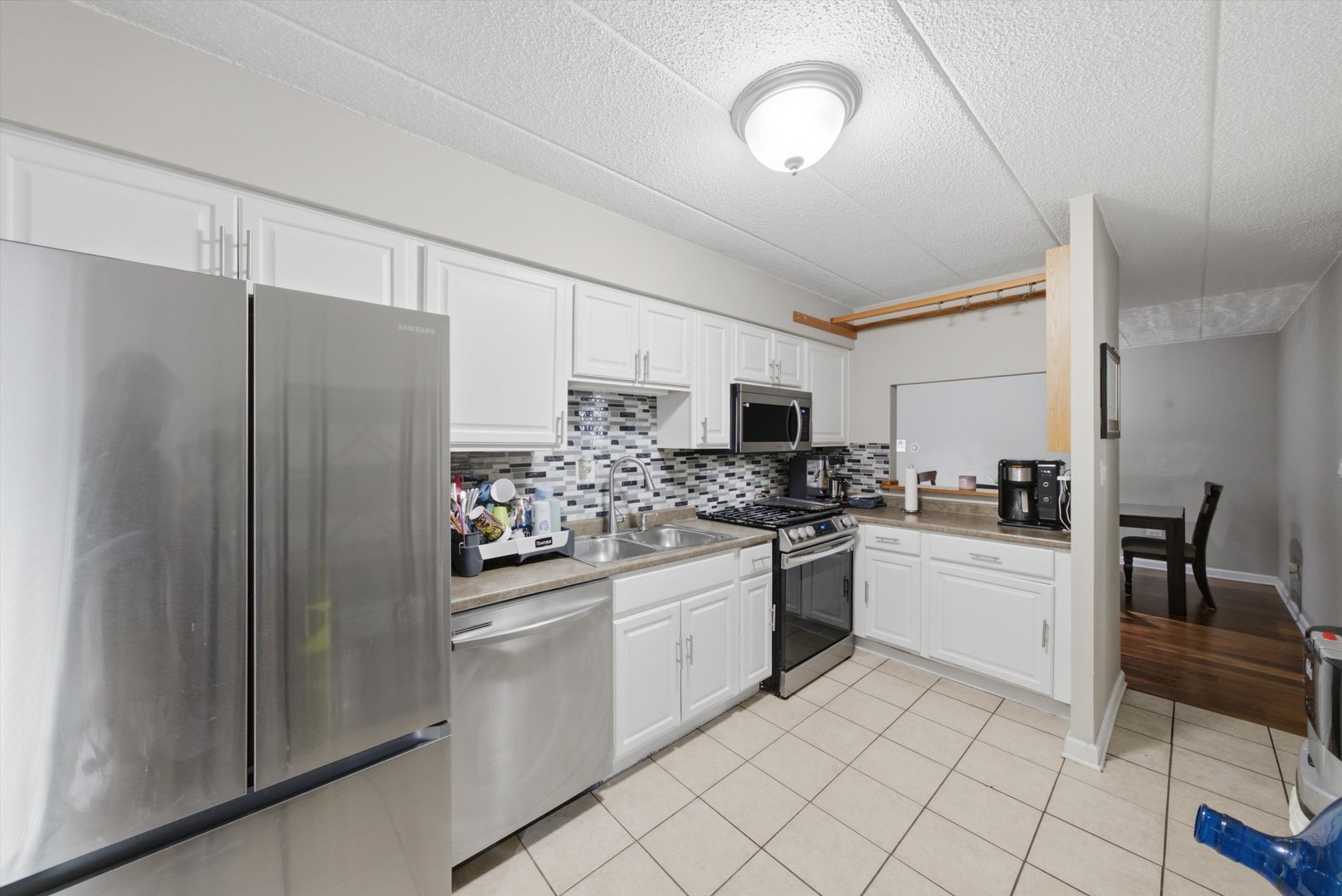6490 N Northwest Highway 1c Property Photo 17