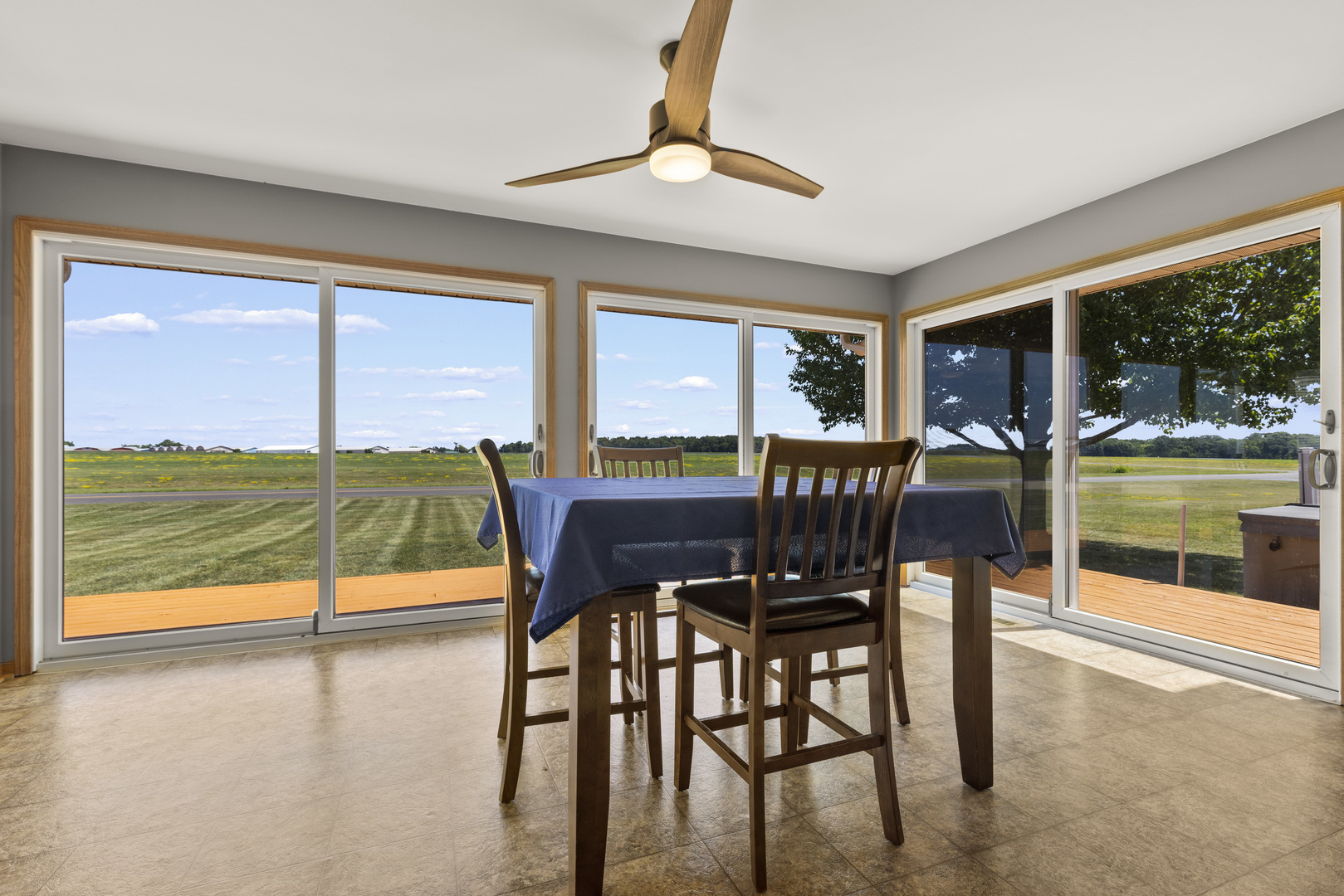 2601 Cessna Circle Property Photo 11