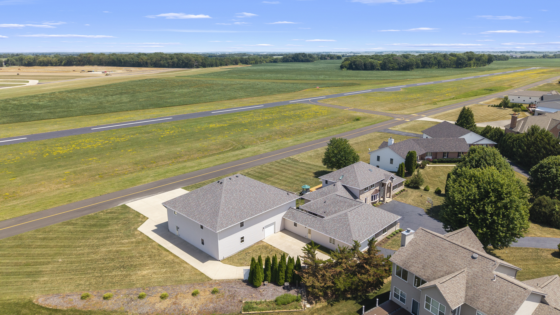 2601 Cessna Circle Property Photo 28