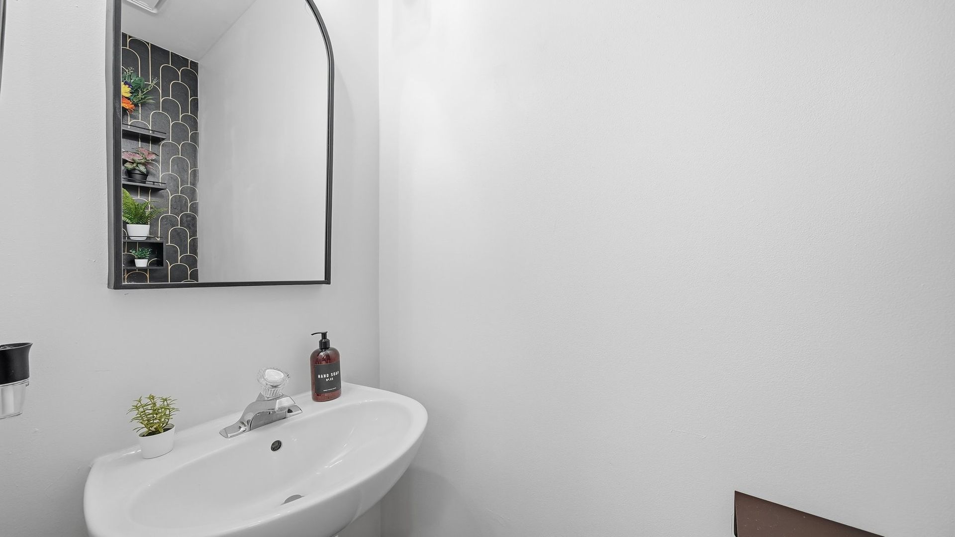 118 Oakton Drive Property Photo 10