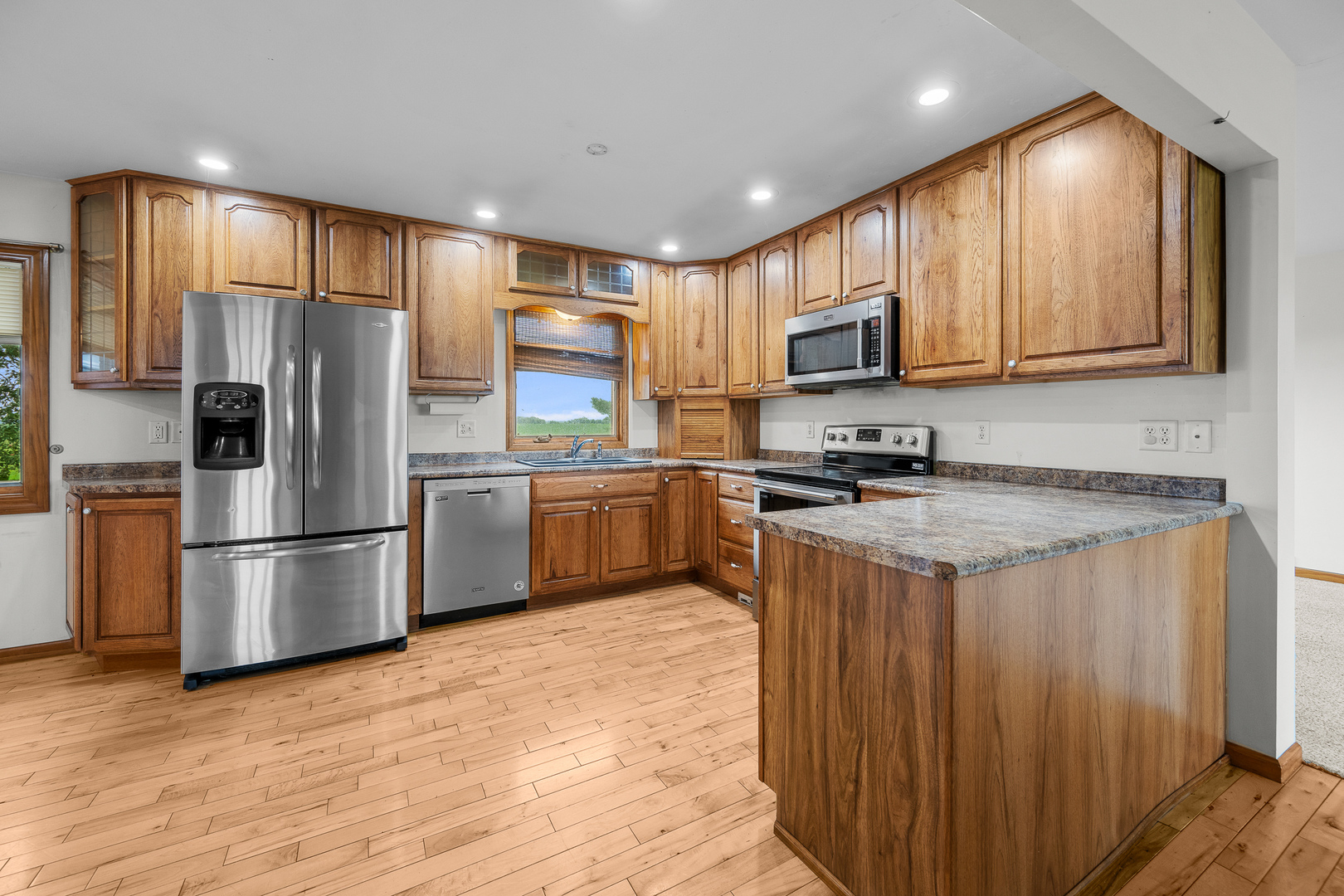 8132 Matznick Road Property Photo 14