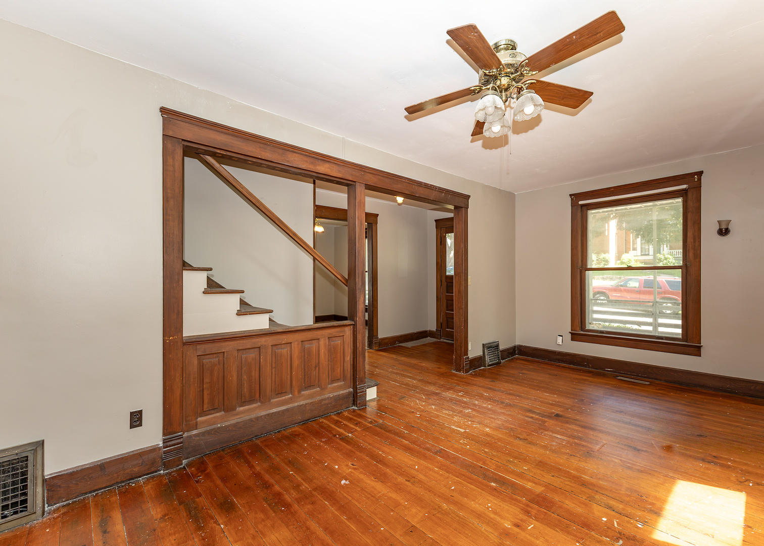 916 7th Street Property Photo 9