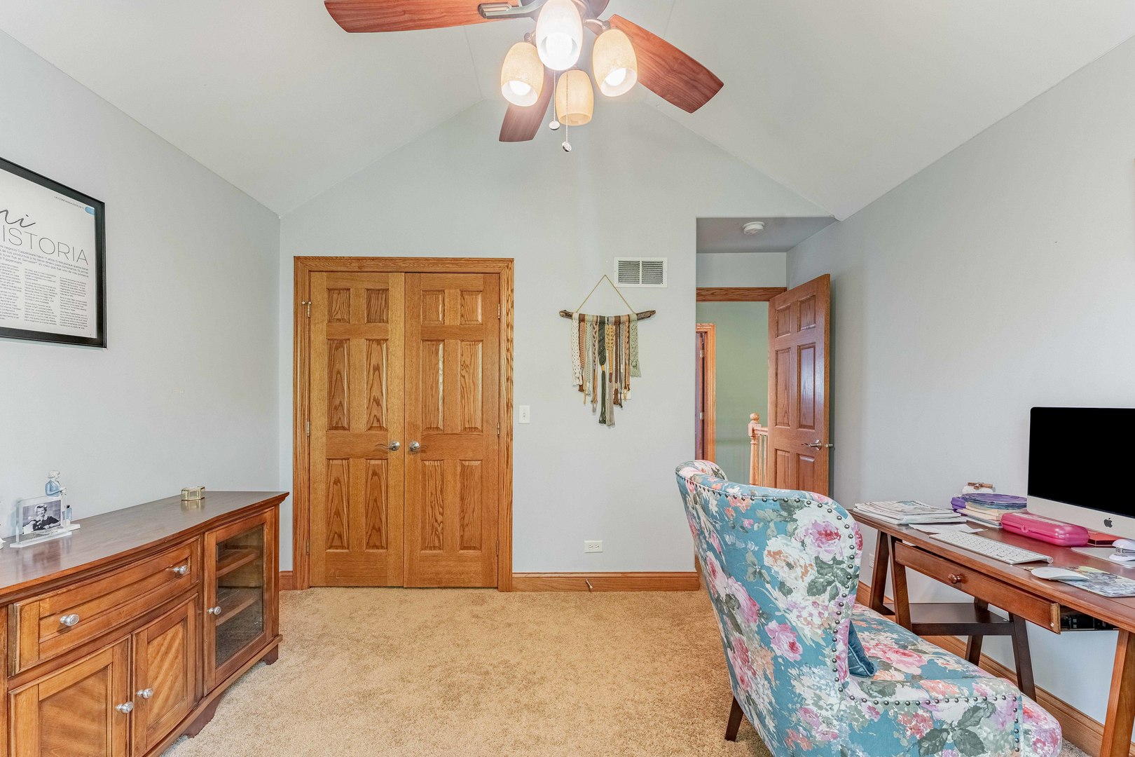 5207 Warren Avenue Property Photo 27