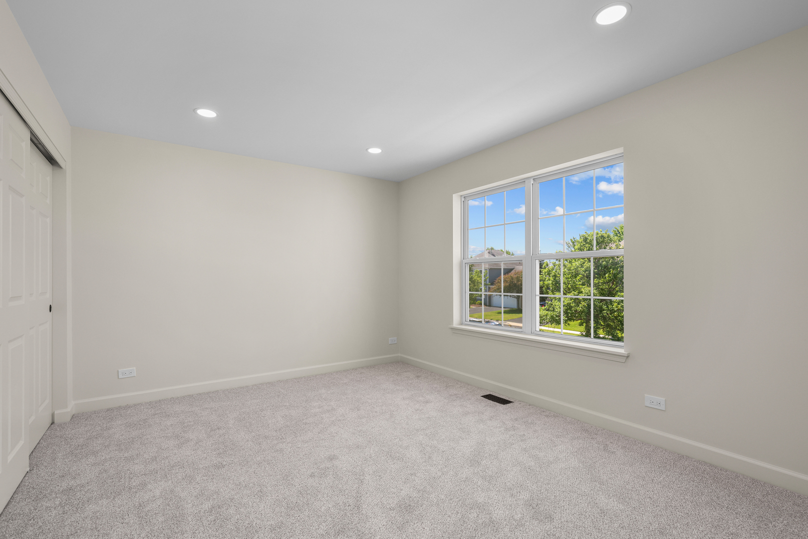 2819 Sweet Clover Way Property Photo 28