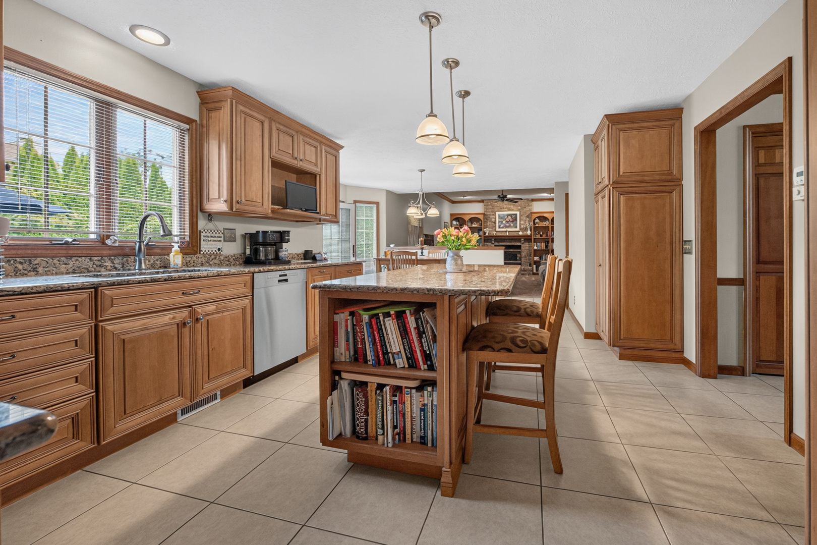 505 Wellesley Drive Property Photo 14