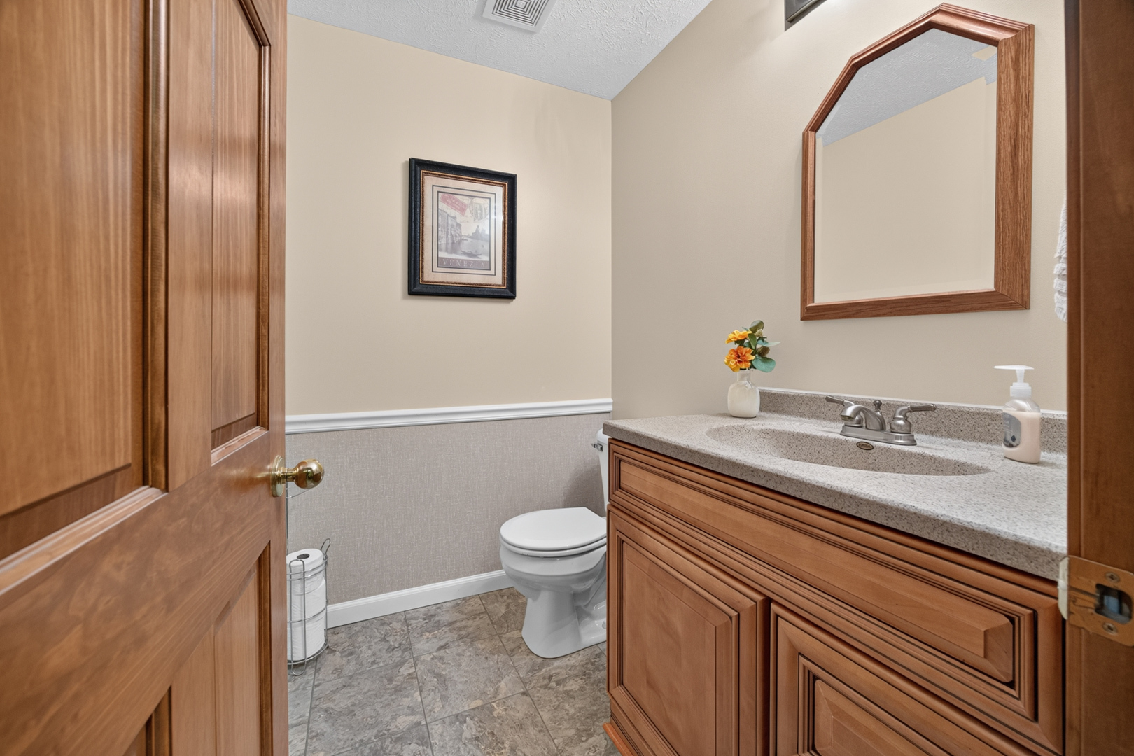 505 Wellesley Drive Property Photo 49