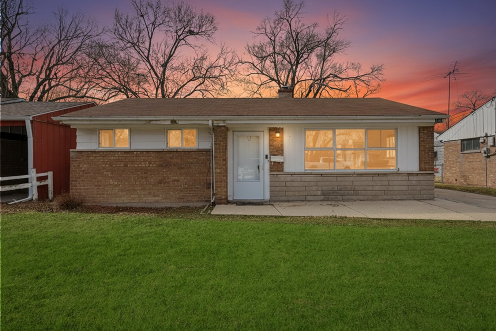 1354 Gordon Avenue Property Photo 1