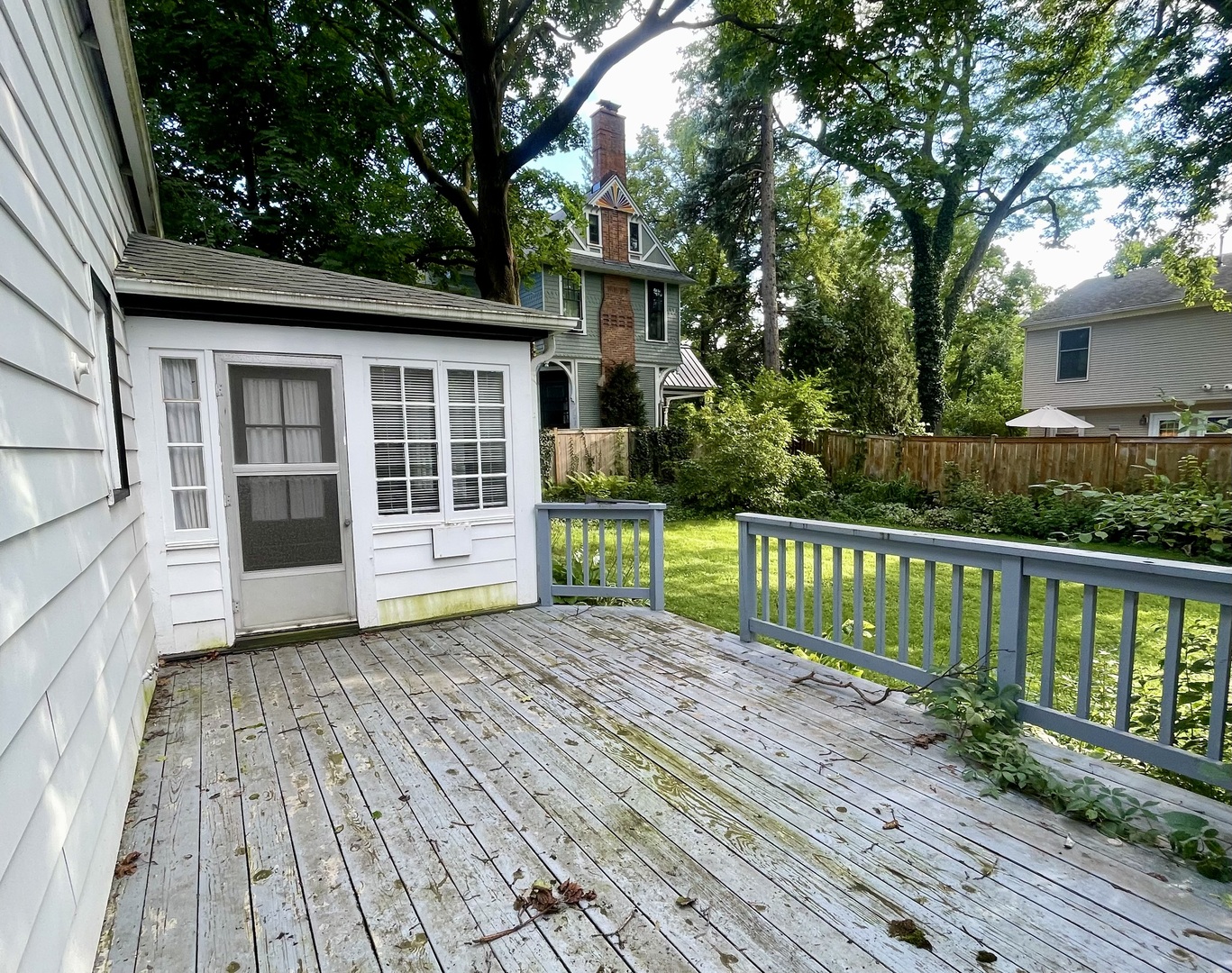 1138 Shermer Road Property Photo 5