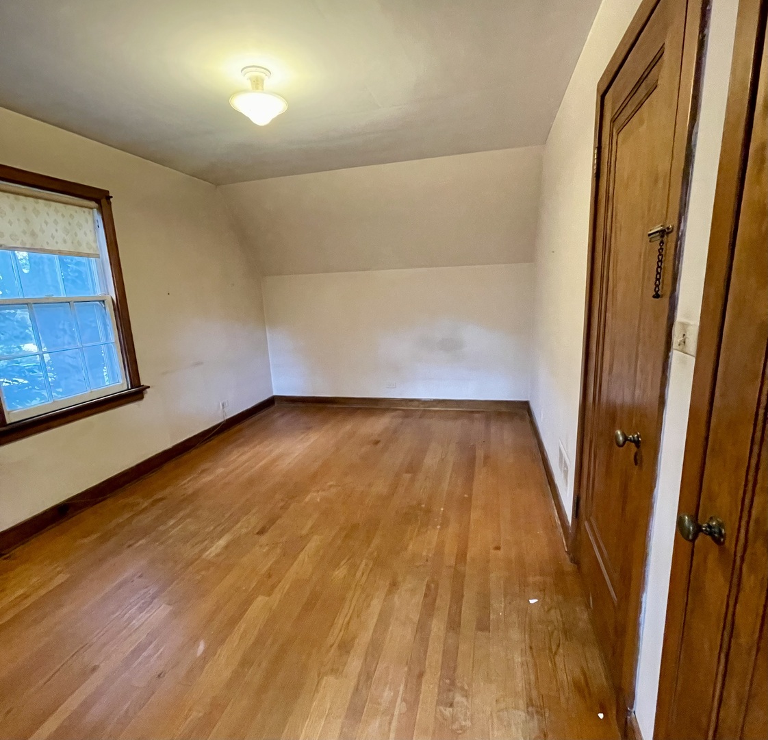 1138 Shermer Road Property Photo 11