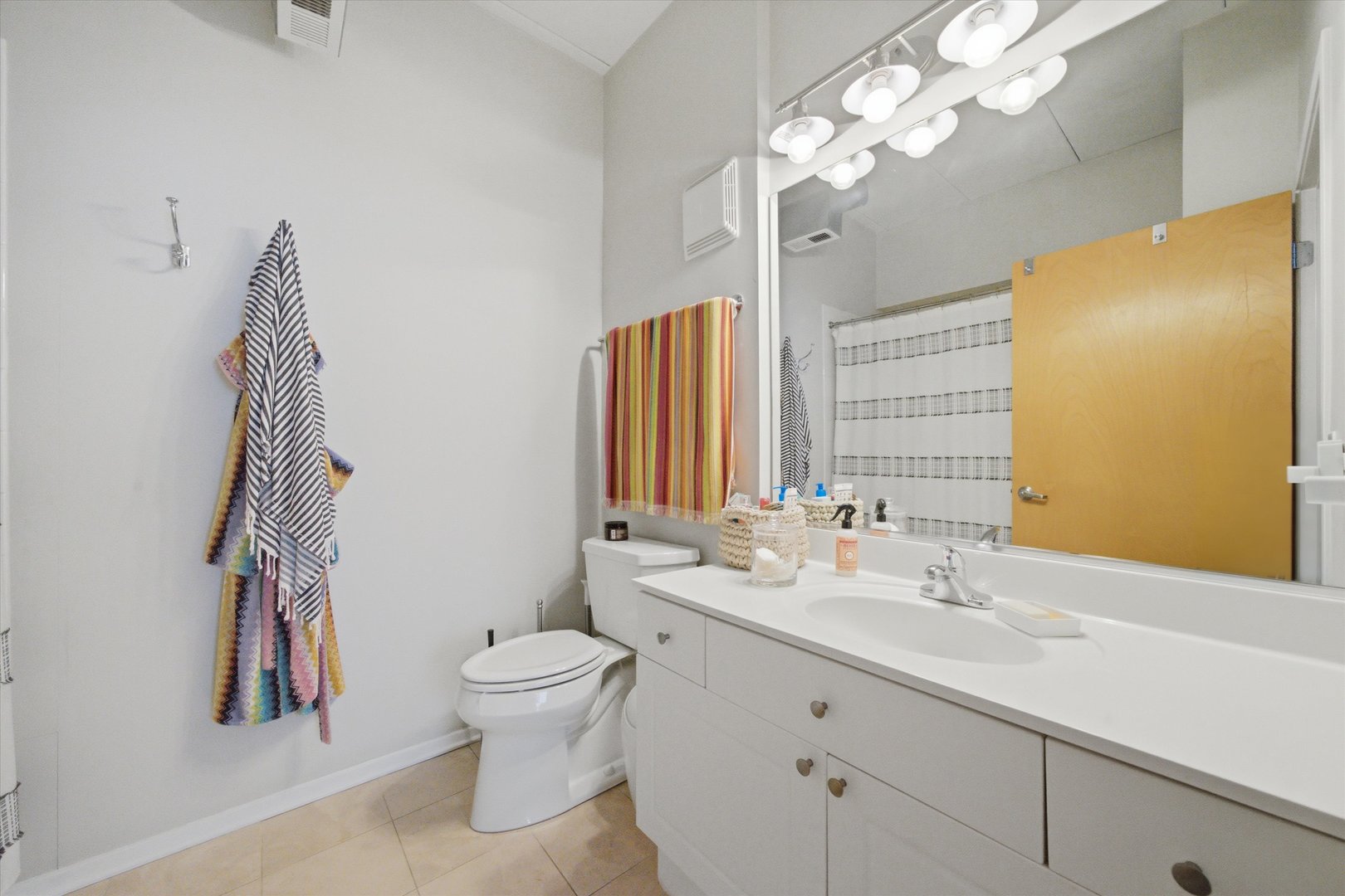 1430 S Michigan Avenue 409 Property Photo 25