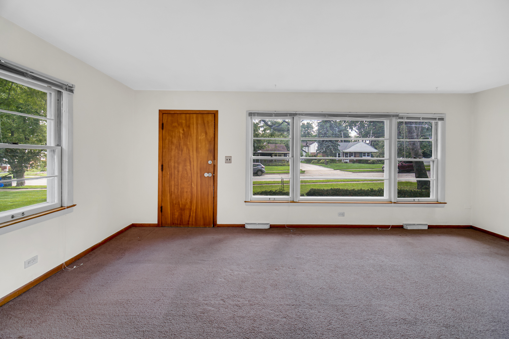 308 Maple Street Property Photo 2