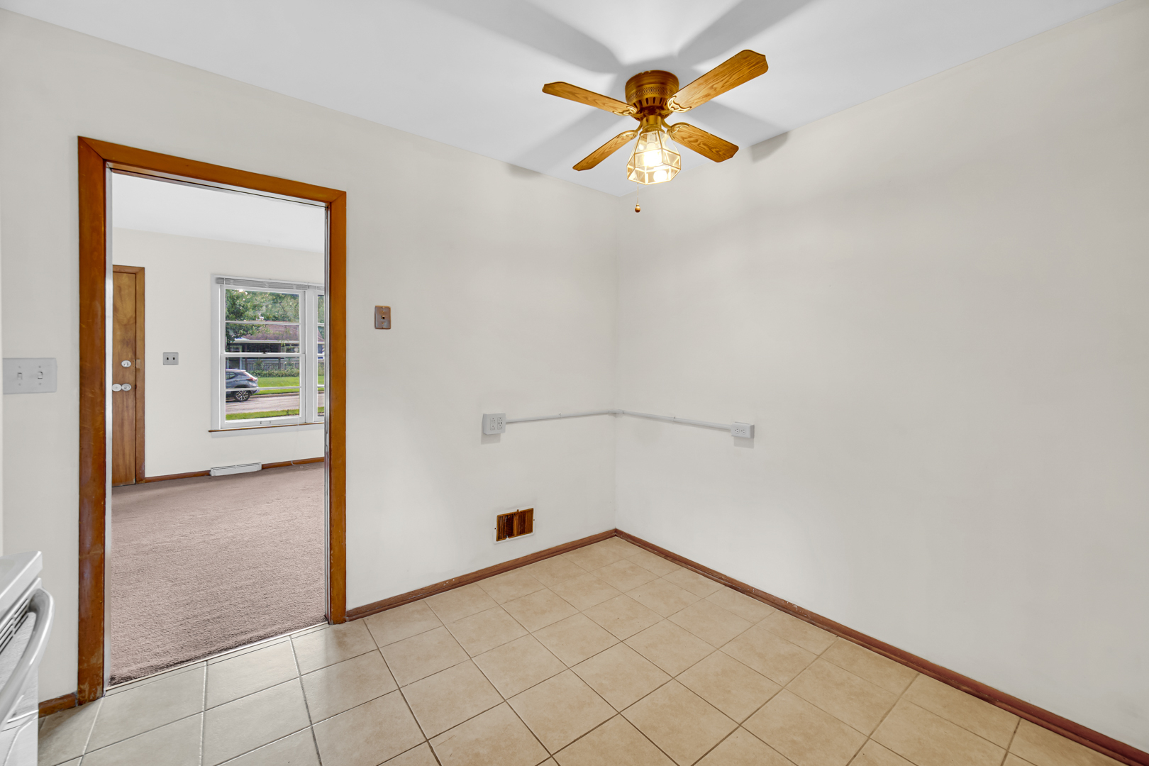 308 Maple Street Property Photo 6