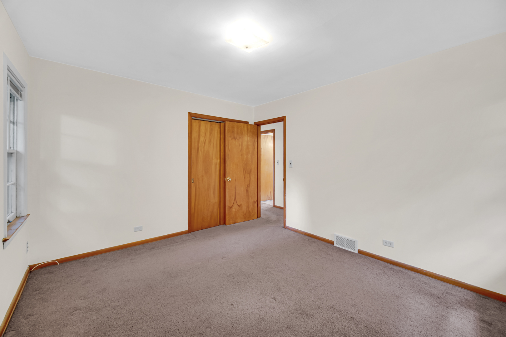 308 Maple Street Property Photo 10