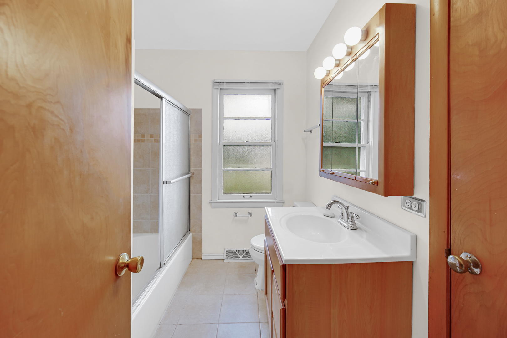 308 Maple Street Property Photo 13