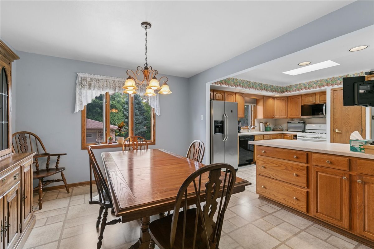 14045 Terry Drive Property Photo 10