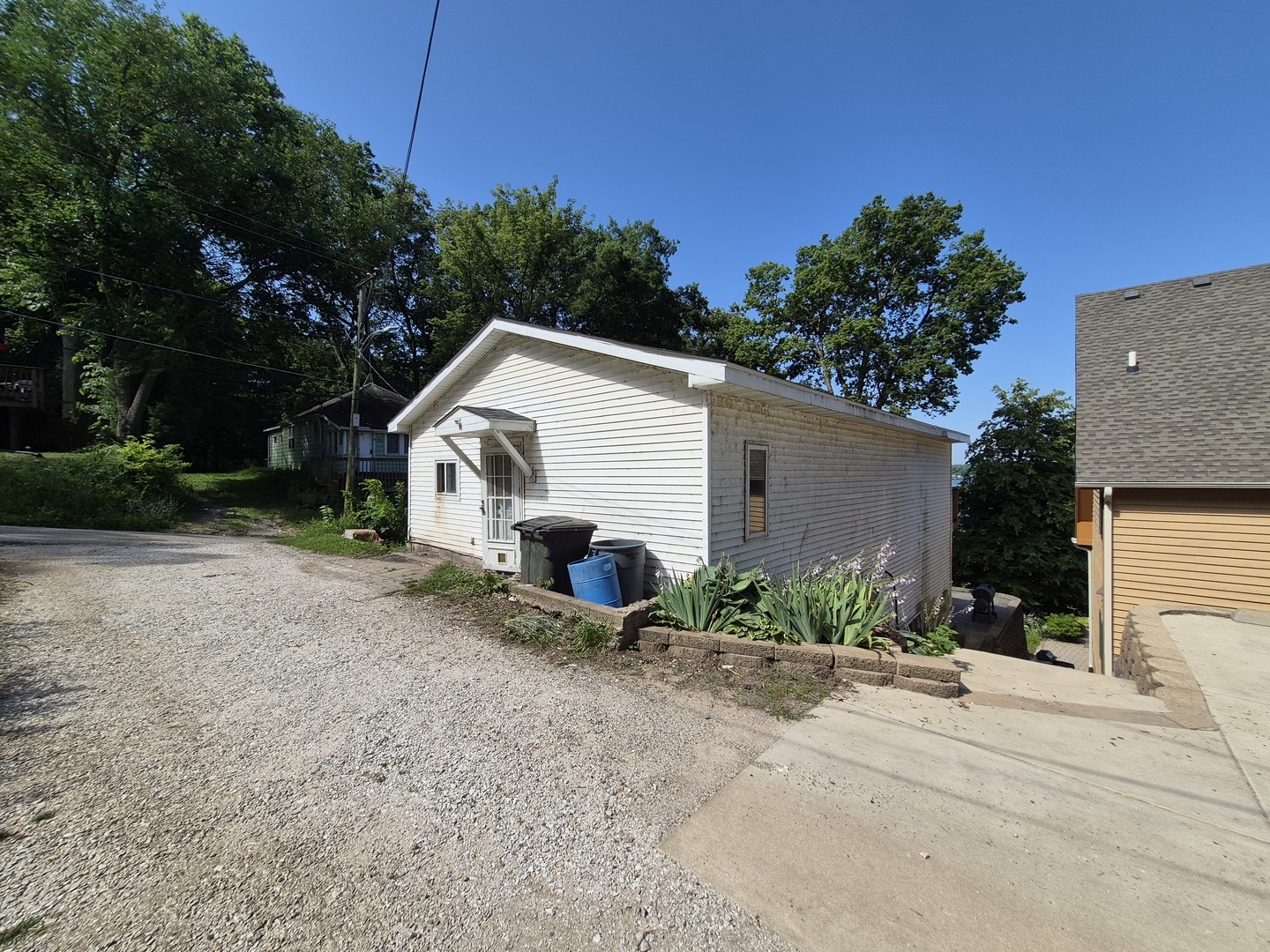 74 Cathryn Street Property Photo 2