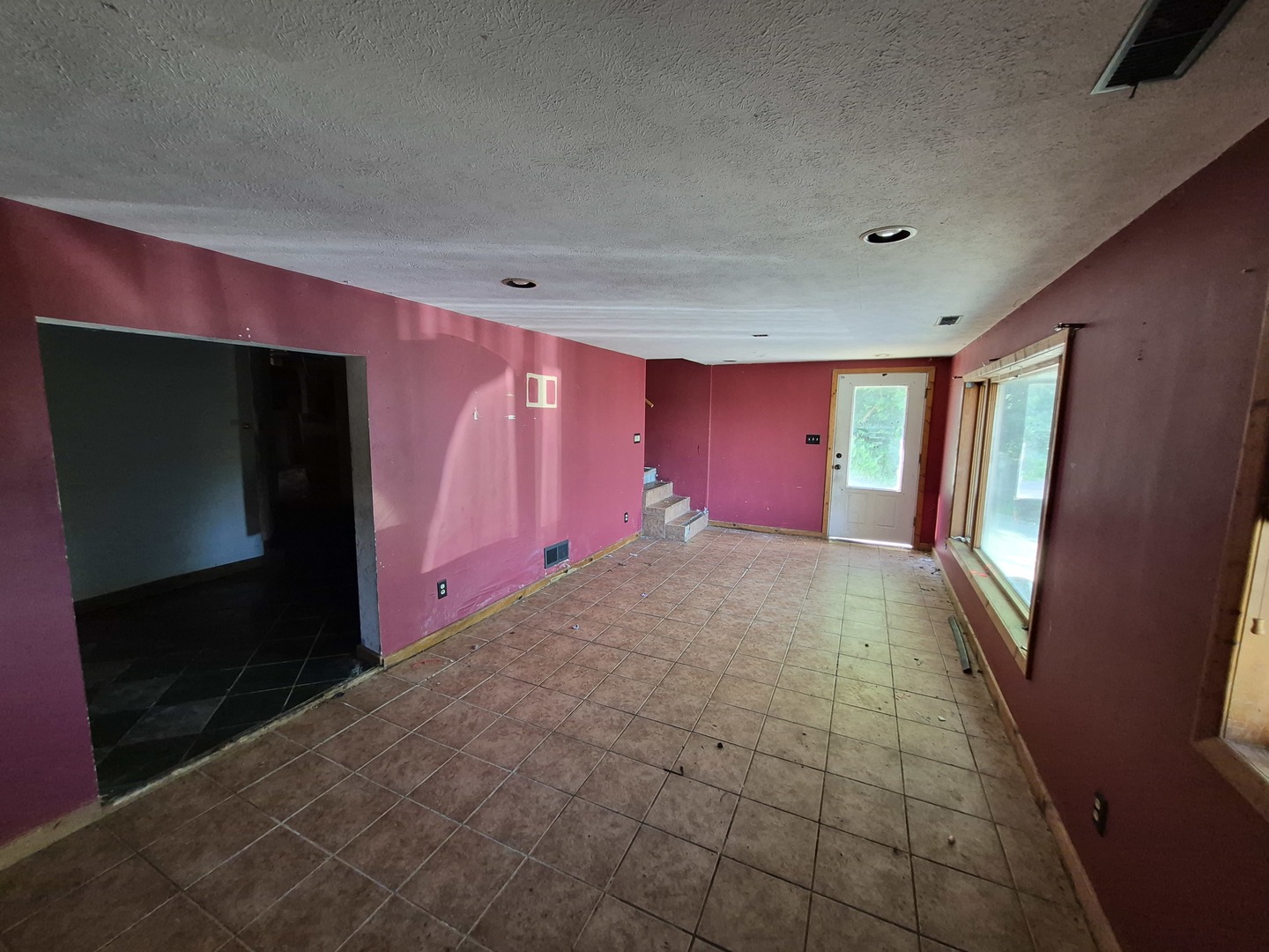 74 Cathryn Street Property Photo 18